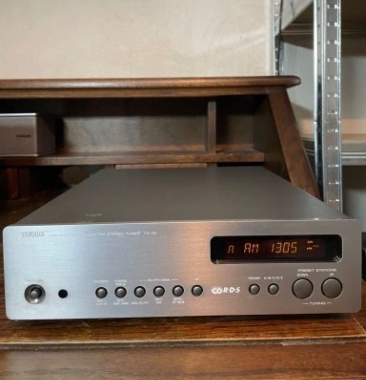 Yamaha TX-10 Tuner