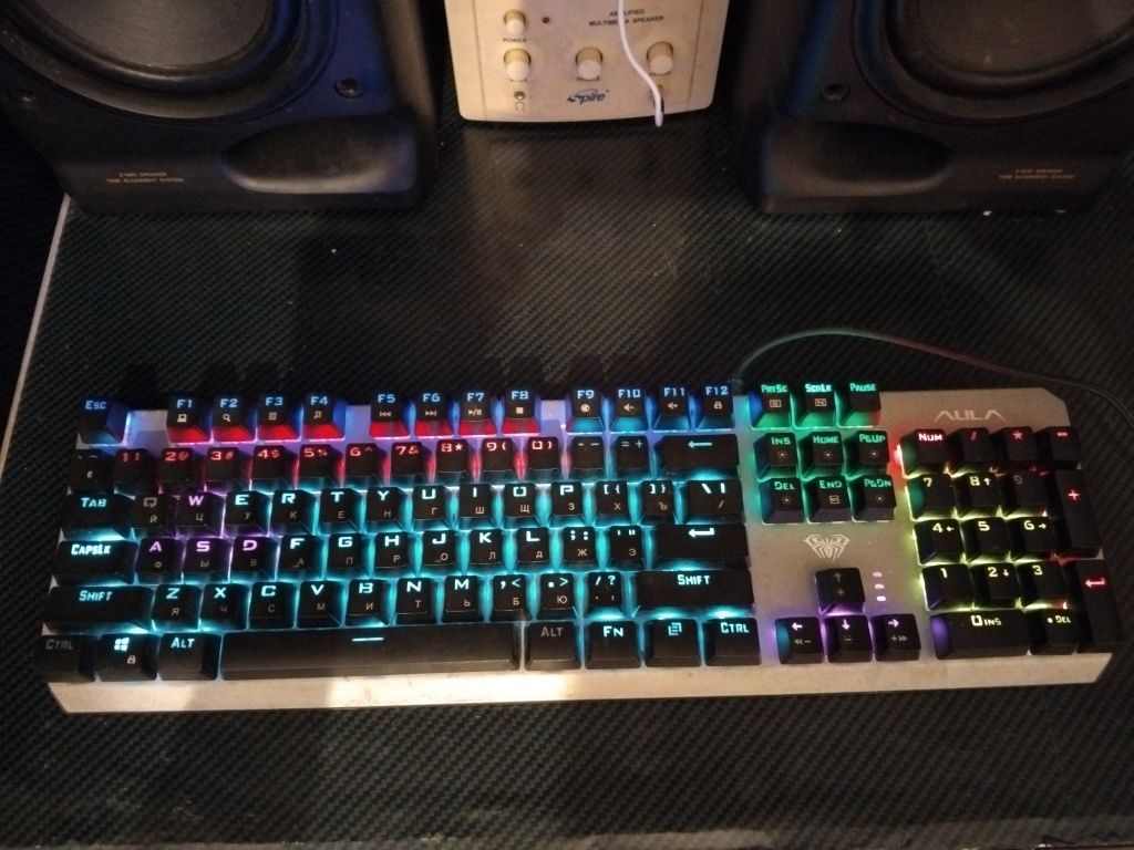 Teclado Gamer Mecânico