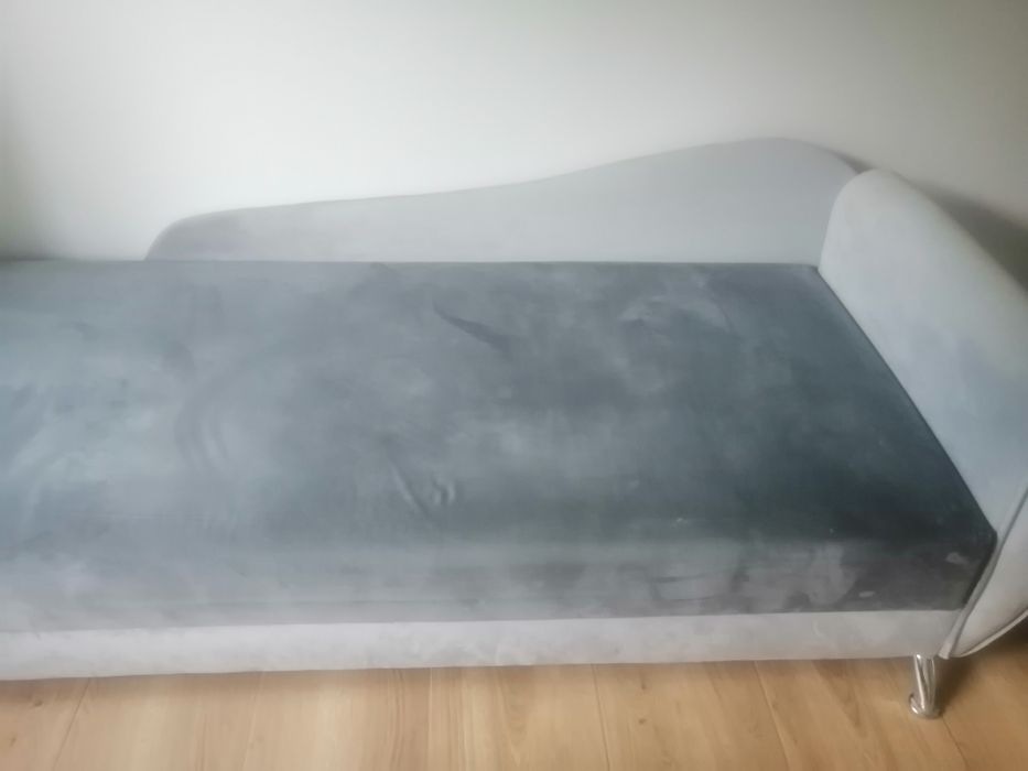 Tapczanik rozkładany