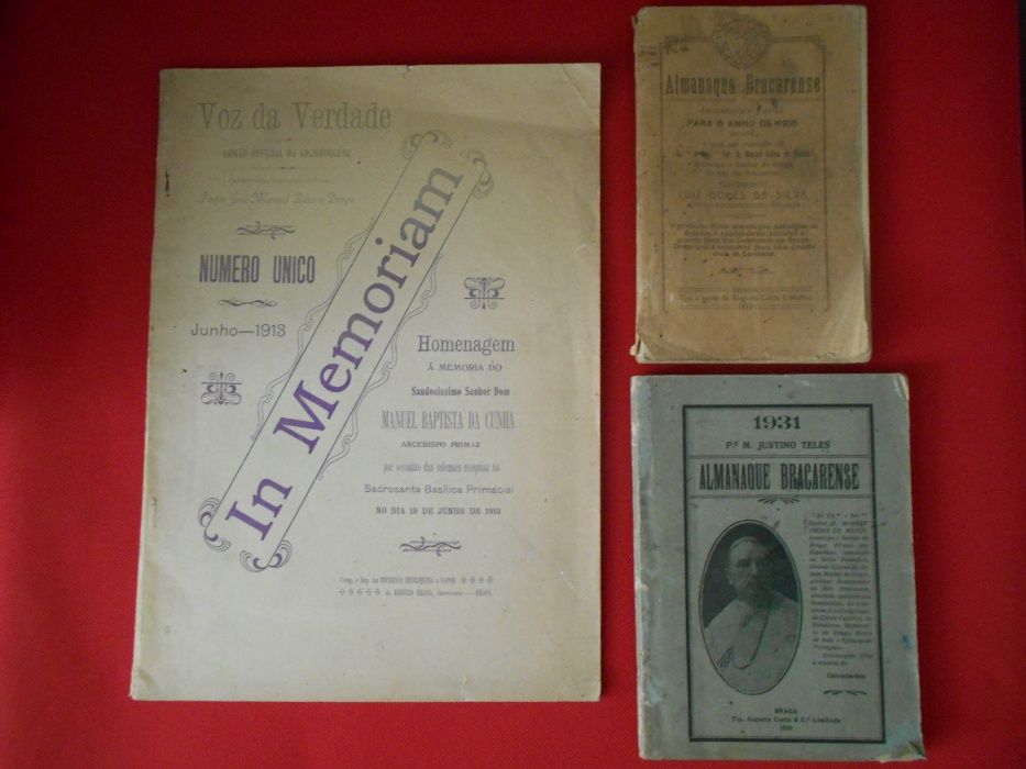 5 livros RAROS e ANTIGOS versando sobretudo sobre a cidade de Braga.