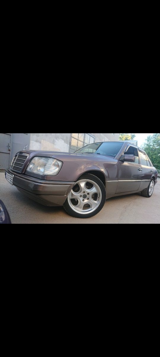 Мерседес w124, 1994г.в. 2.2 ом111, газ бензин