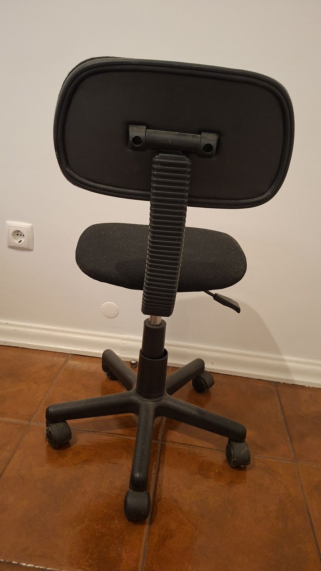 Cadeira escritorio como nova