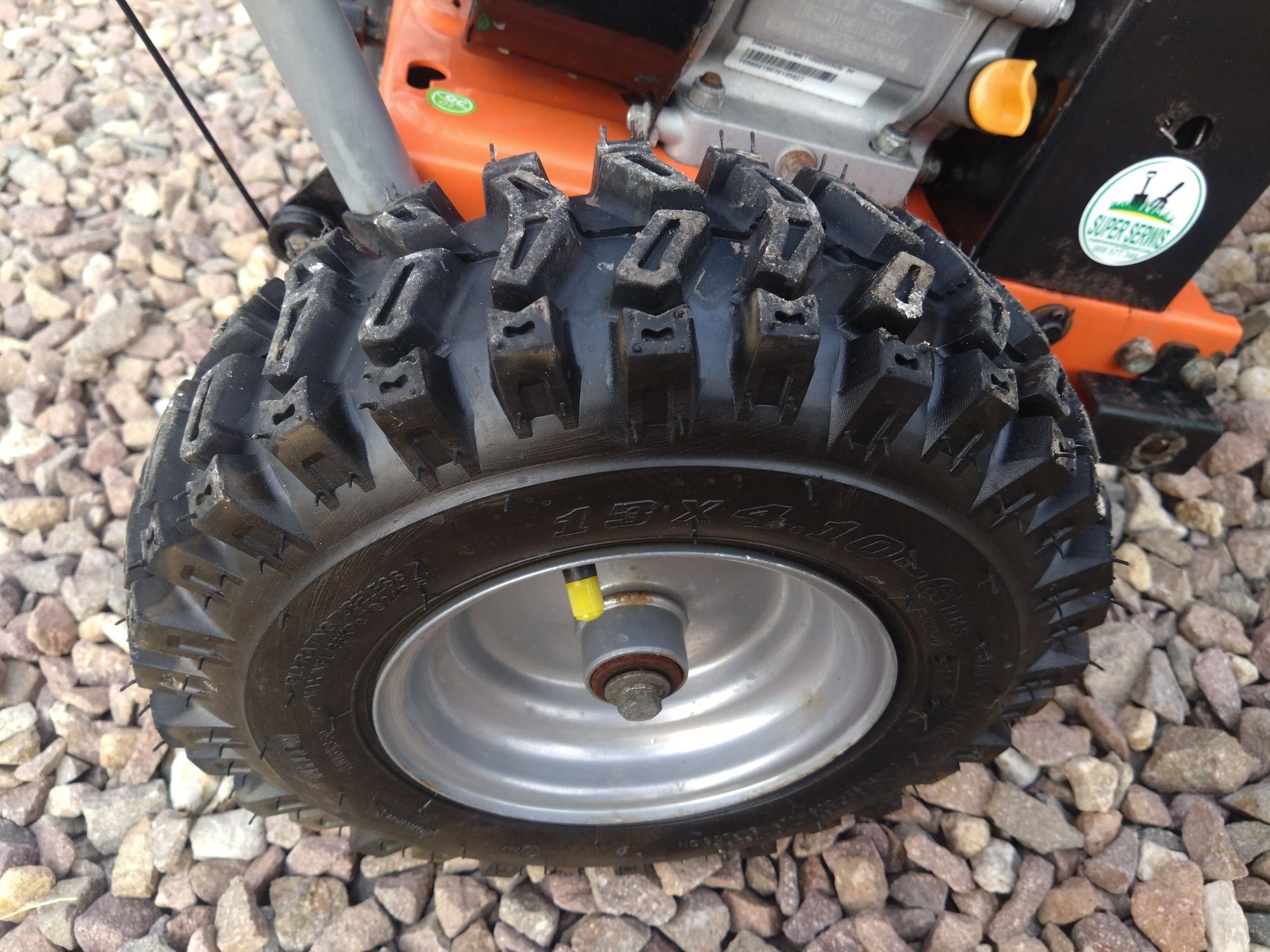Zamiatarka Handy Loncin 196cm³