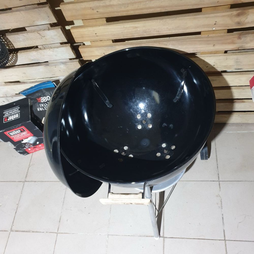 Вугільний гриль Weber Original Kettle 57 cm