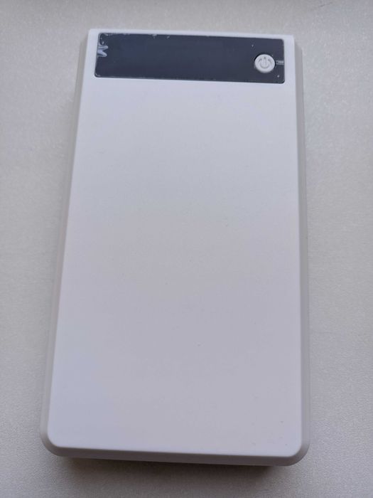Кейс PowerBank для аккумуляторов 6х18650 18000мАч, с фонариком