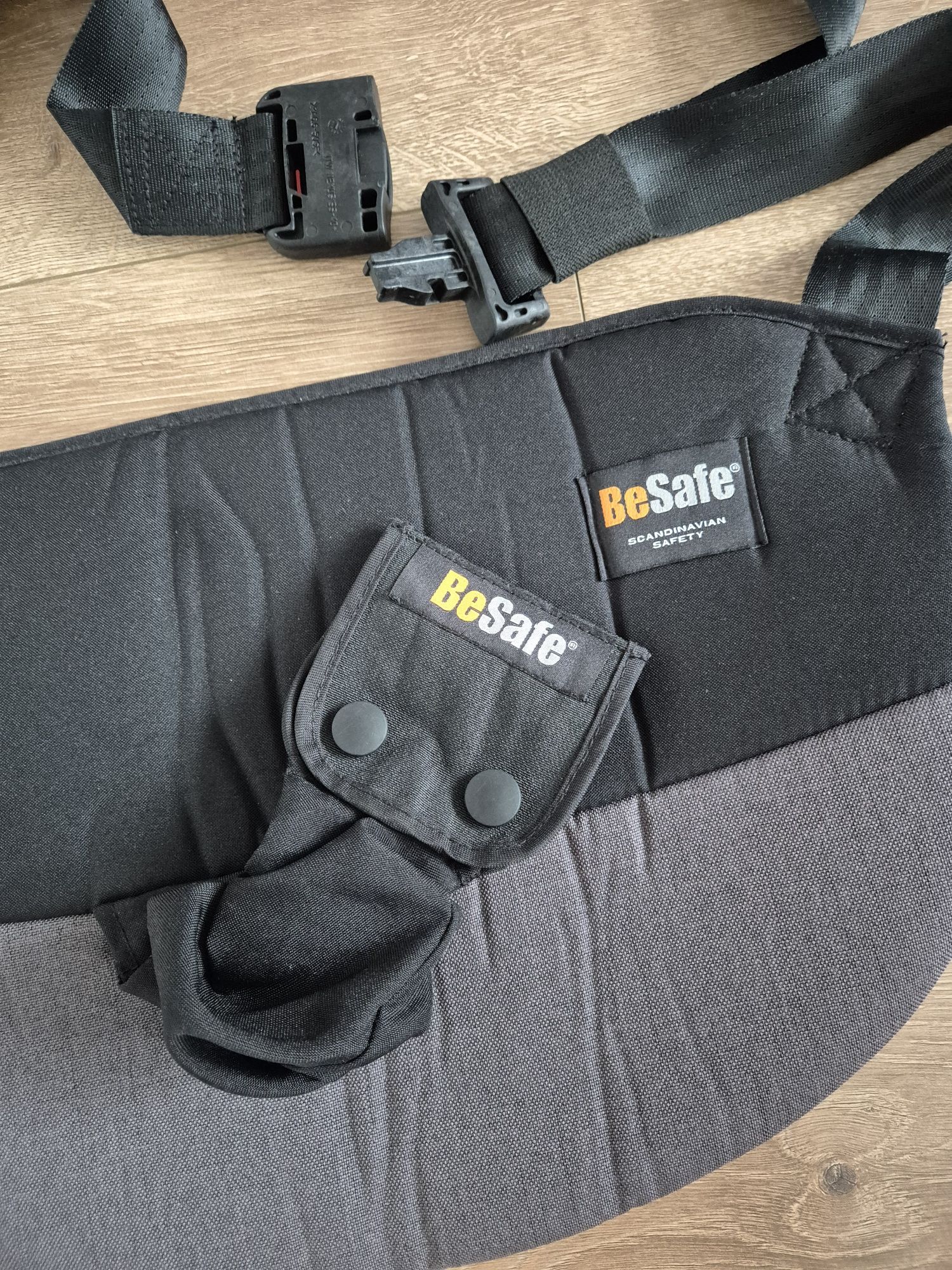 Adapter do pasów ciążowy BeSafe Izifix