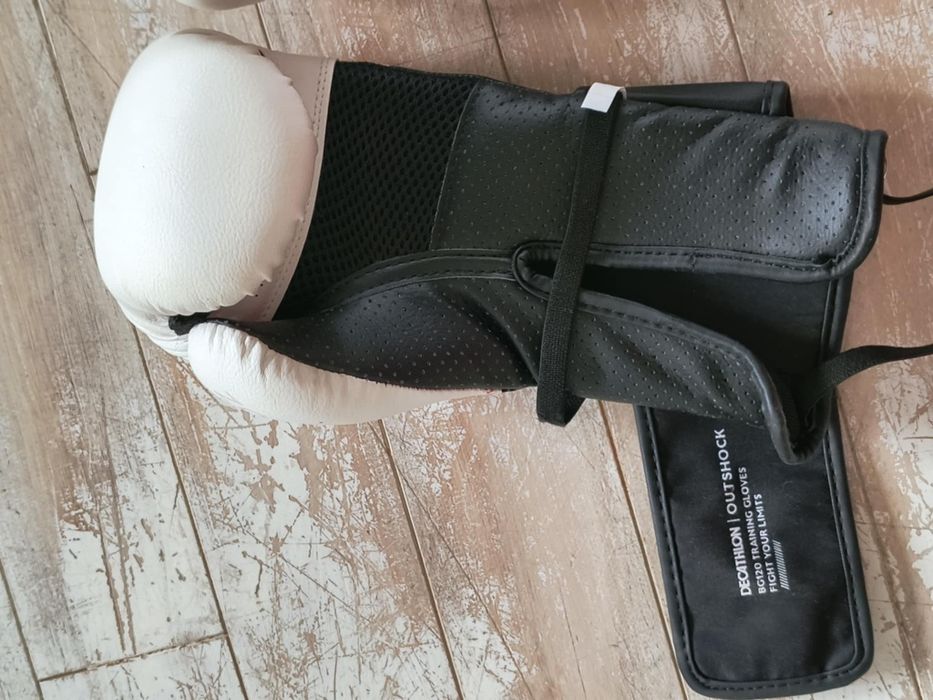 Rękawice bokserskie 8oz sztuki walki kickboxing MMA