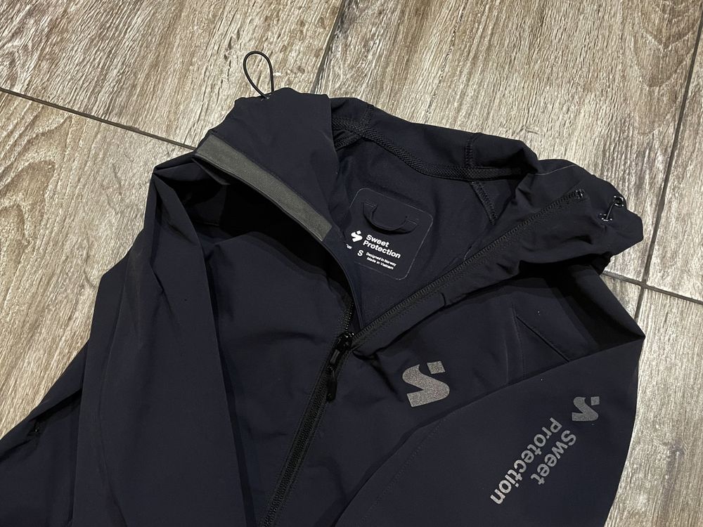 Damska Kurtka trekkingowa Softshell SWEET PROTECTION model SUPERNAUT S
