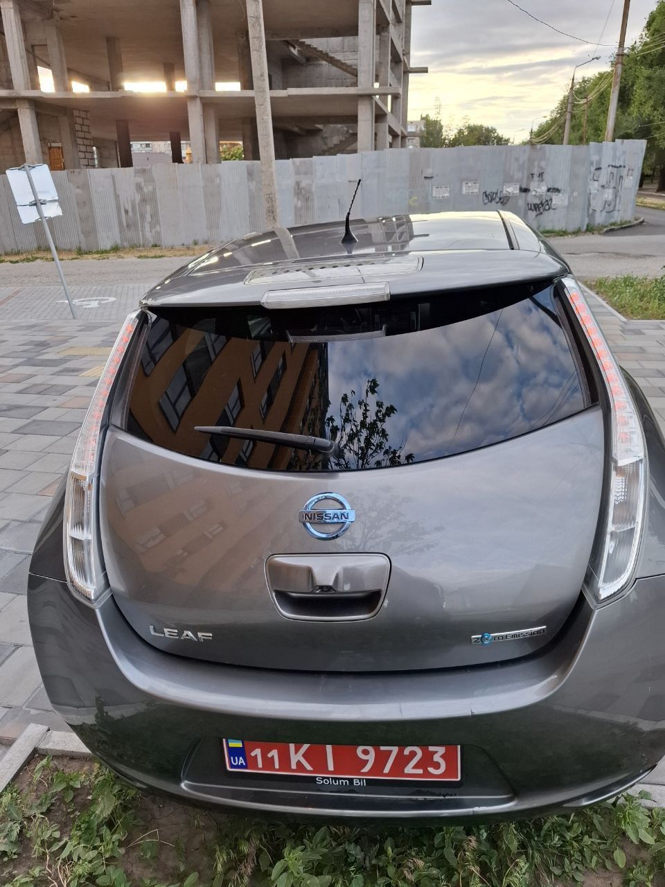 Nissan leaf 30квт 2016рік ЗАПАС ХОДУ - 155км