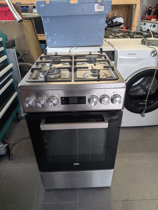 Kuchnia gazowo elektryczna Beko
