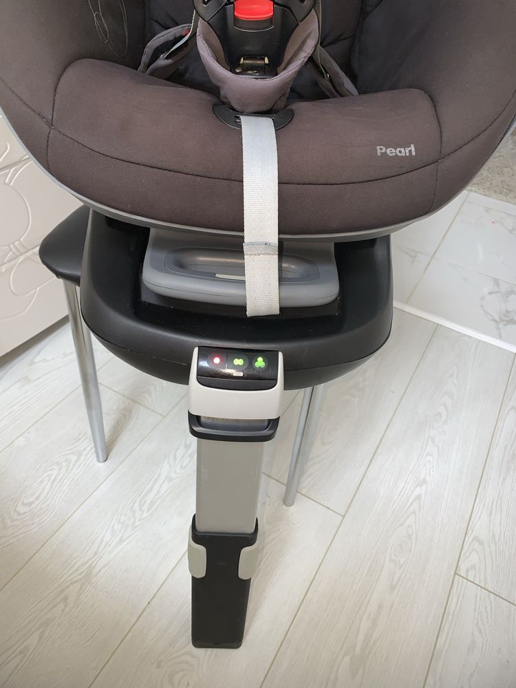 Крісло дитяче maxi cosi pearl +база isofix 9-18кг