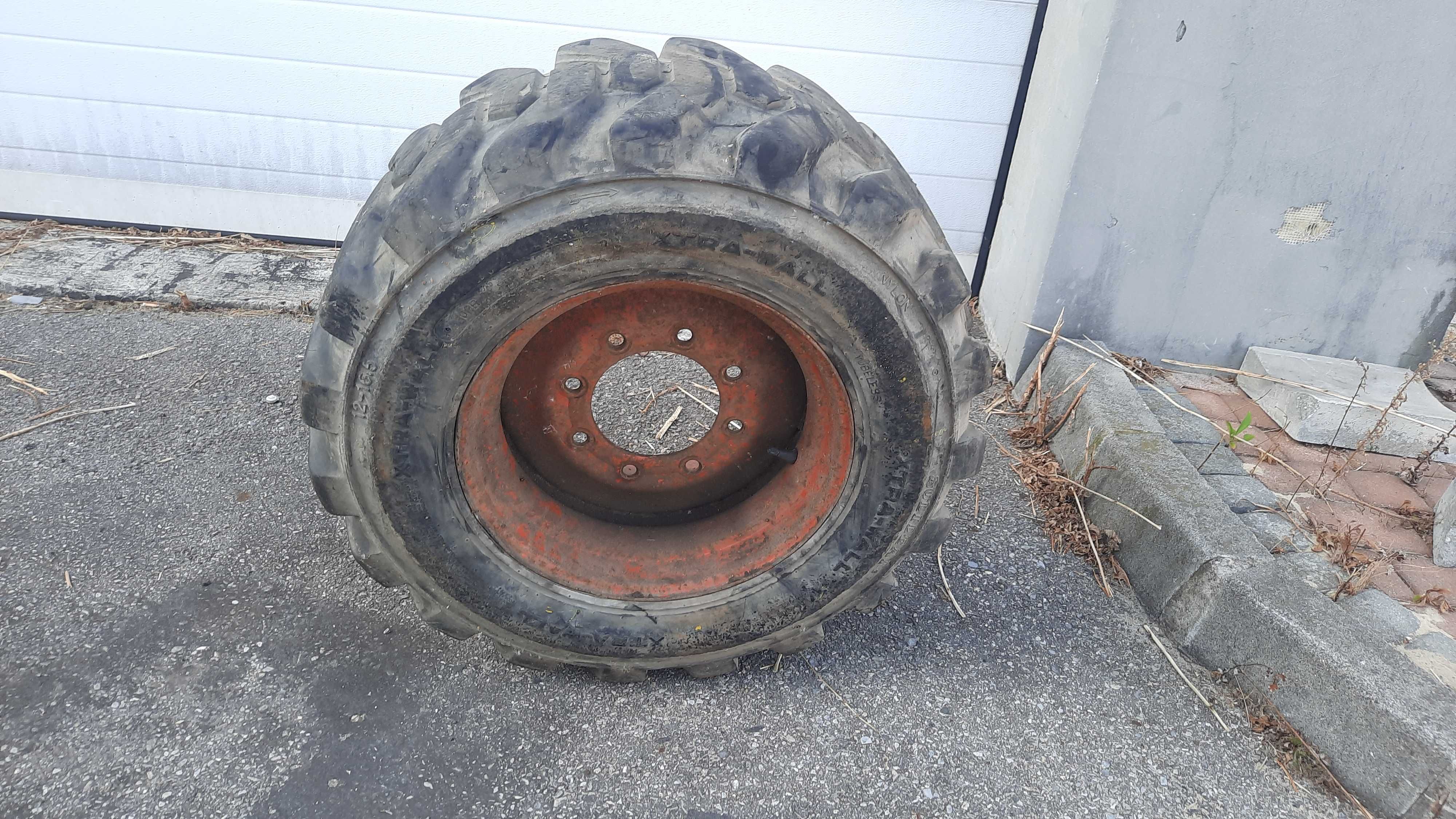 Koło kompletne do Mini ładowarki Bobcat