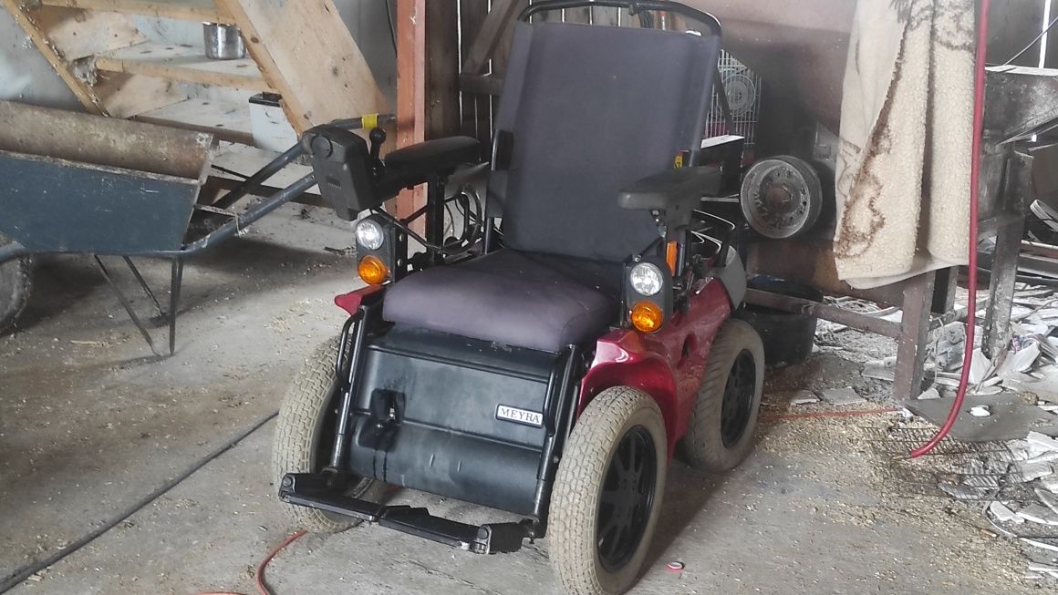 Sprzedam wózek inwalidzki 2 sztuki