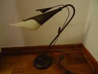 Stara mosiężna lampa na biurko