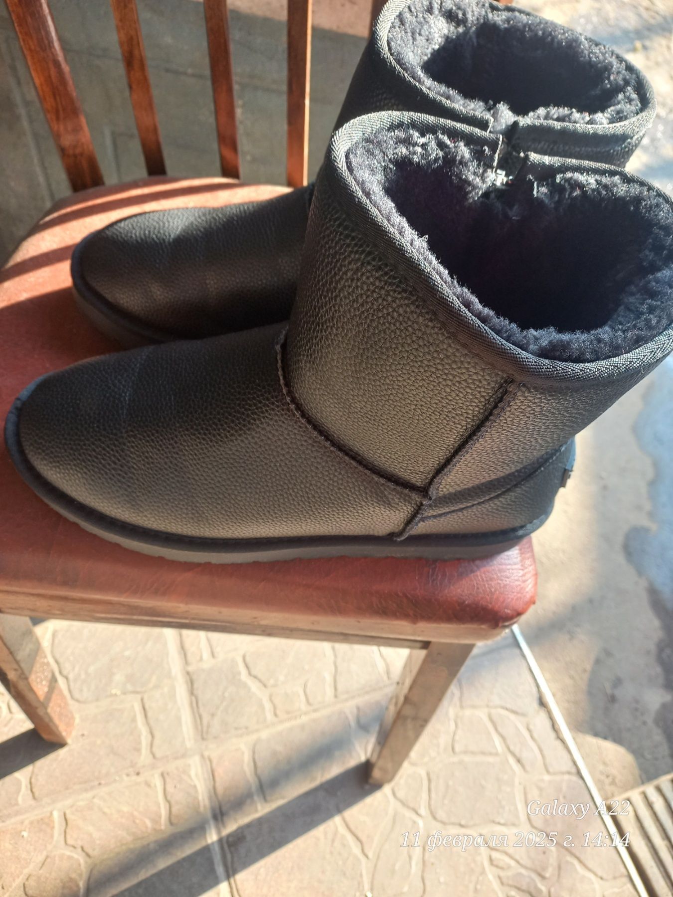 Чоловічі UGG 43 розмір