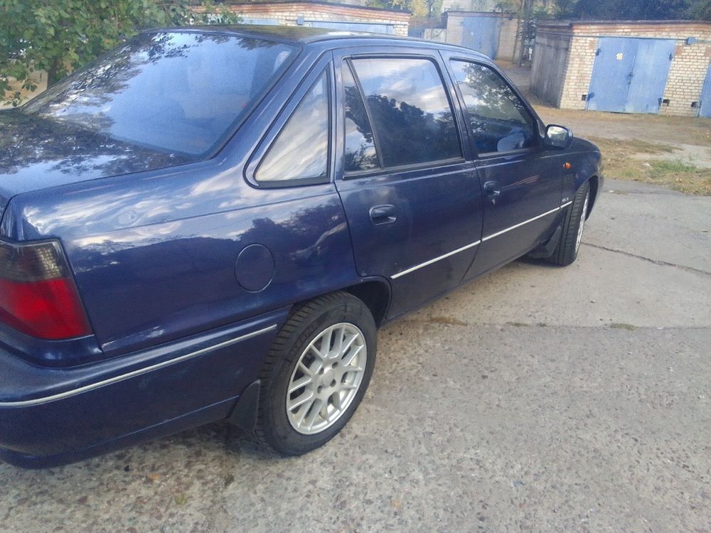 Daewoo nexia 1998 року випуску