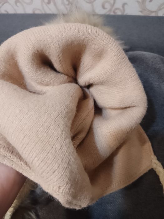 Шапка для дівчинки з вушками