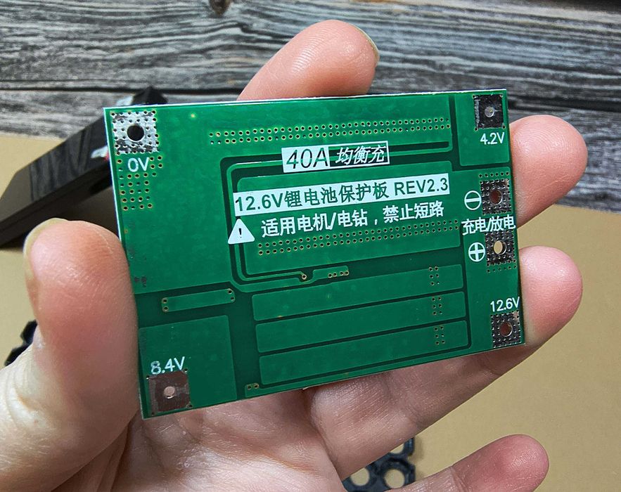 Корпус для збірки акумулятора bms 21 шт 18650 12 вольт