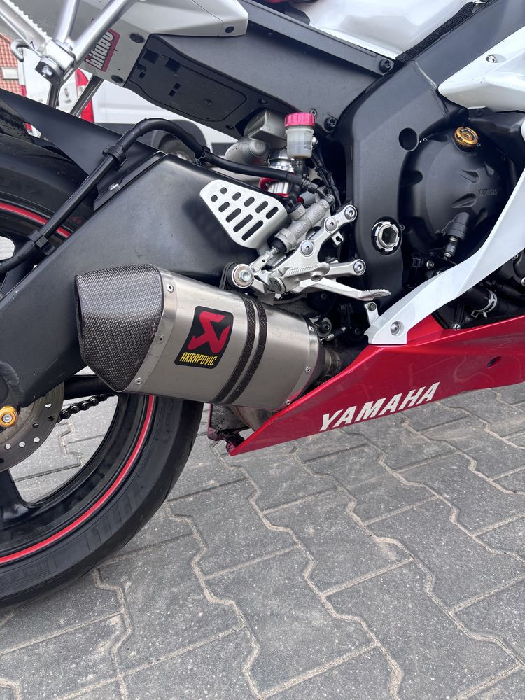 Yamaha R6 świetny stan!