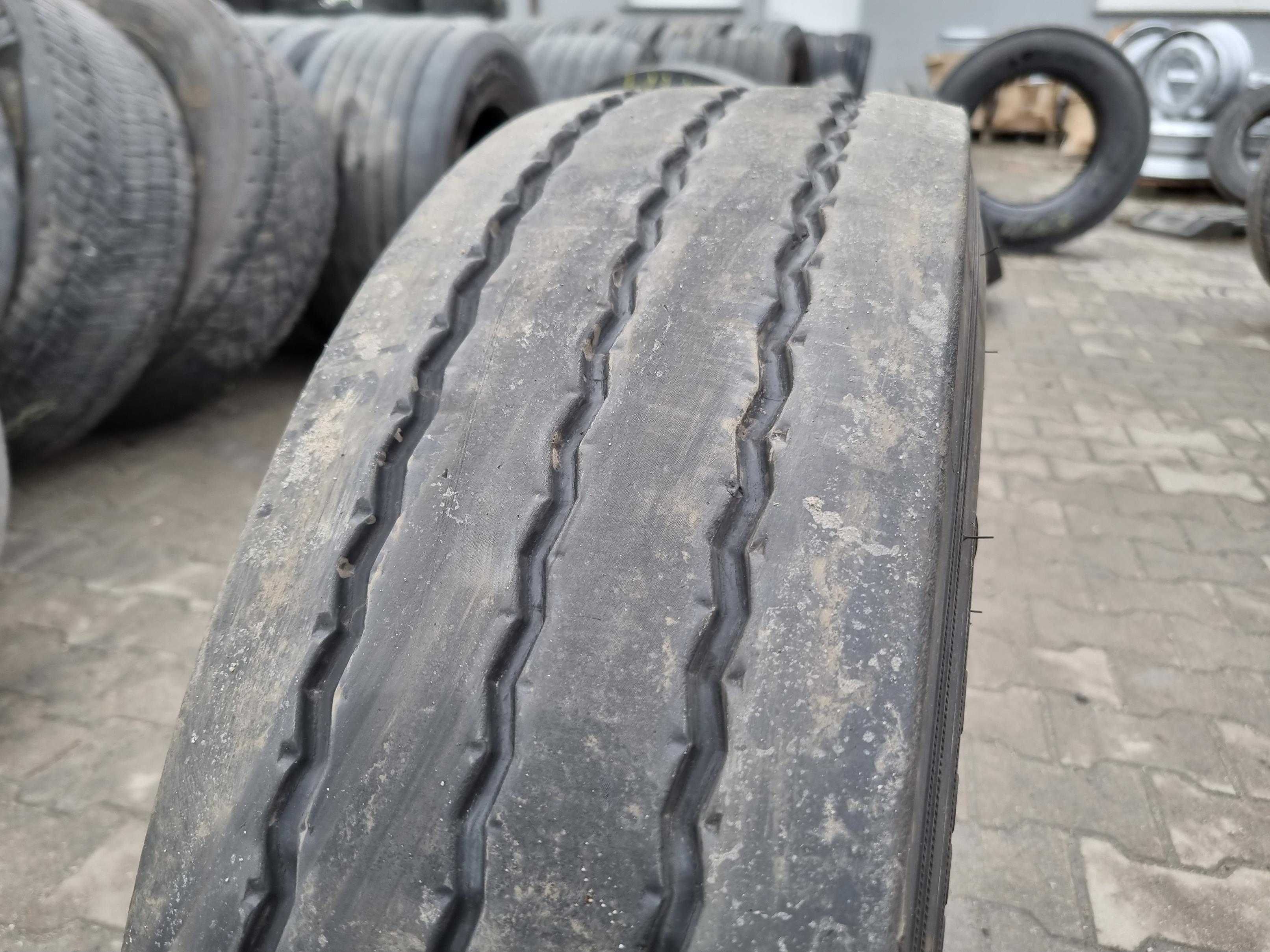 215/75R17.5 Opona BARUM BT200 ROAD 5mm Naczepa BT 200