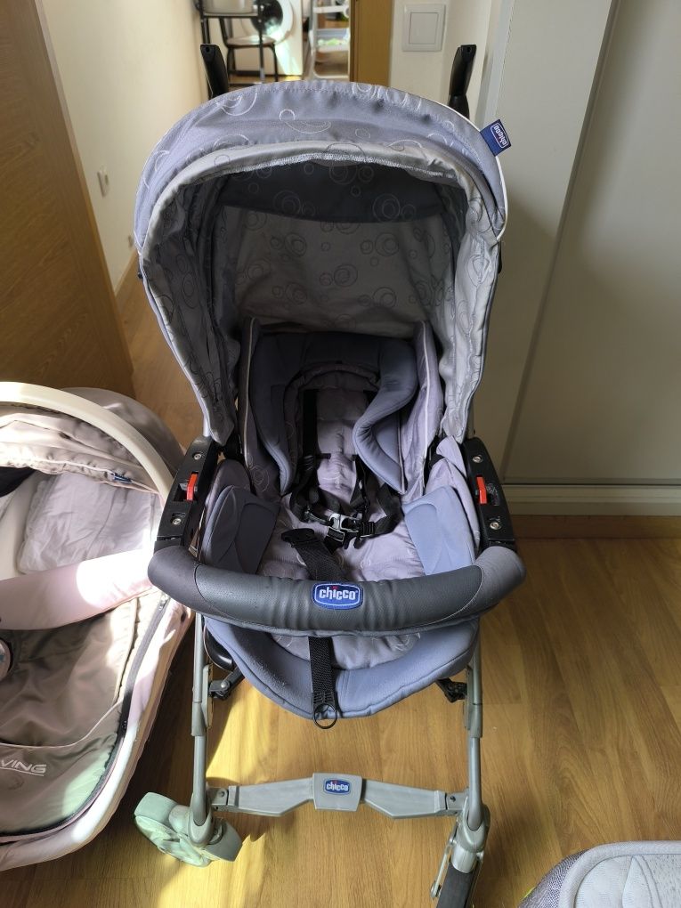 Duo carrinho+alcofa marca Chicco