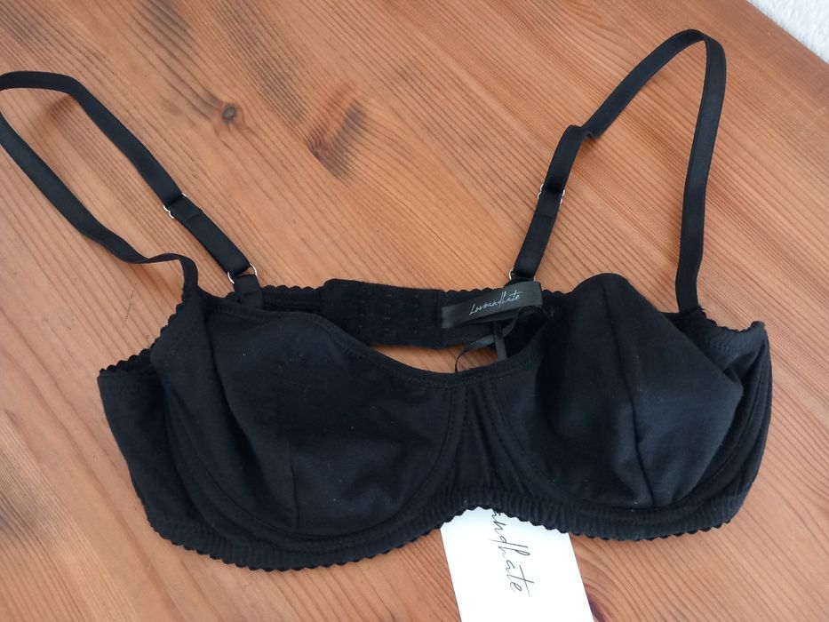 Bawełniany stanik polskiej marki Loveandhate.