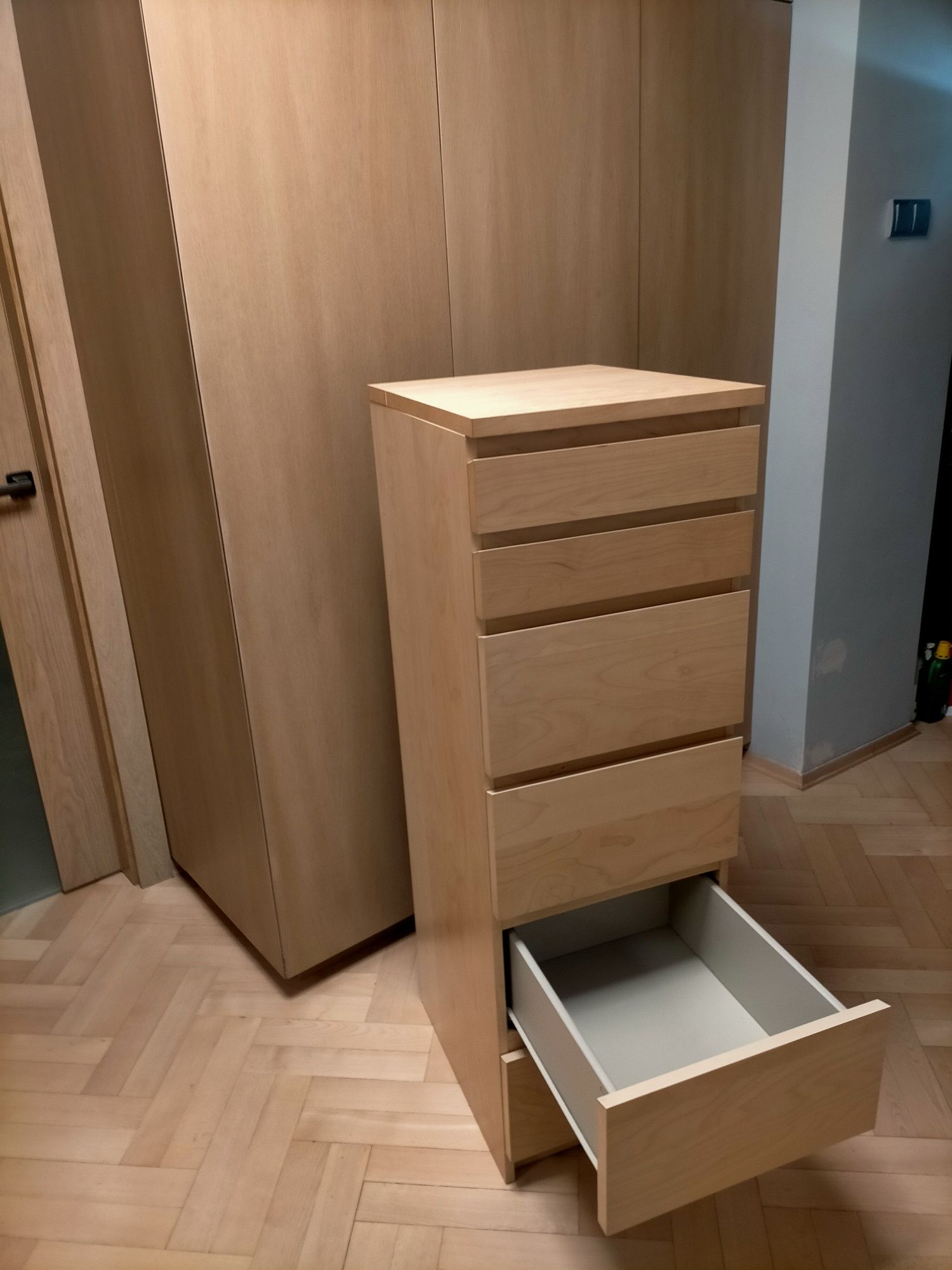 Regał z szufladami IKEA MALM