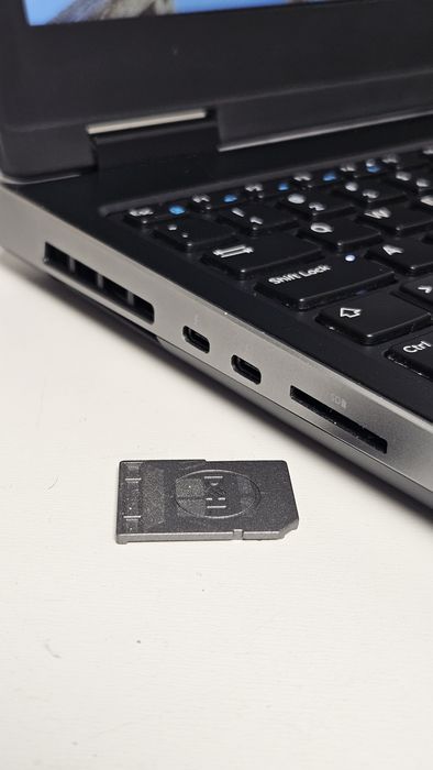 Dell Precision 7530 | Profesjonalna stacja robocza | i7, 32GB, Quadro