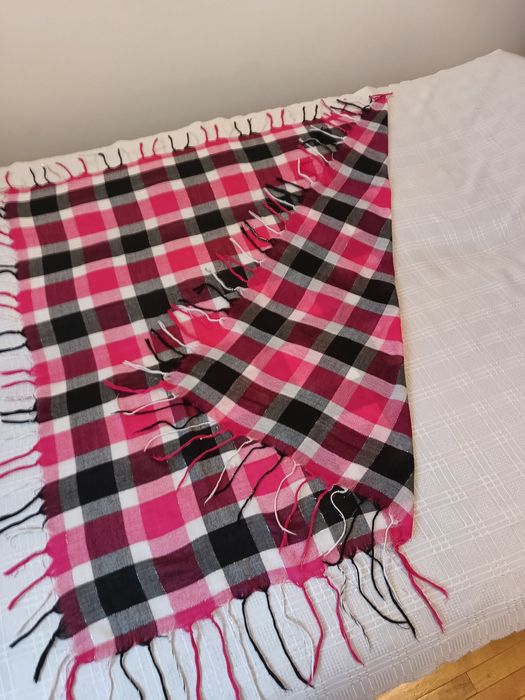 Chustka damska w kratkę ze srebrną nitką, 100cm/100cm