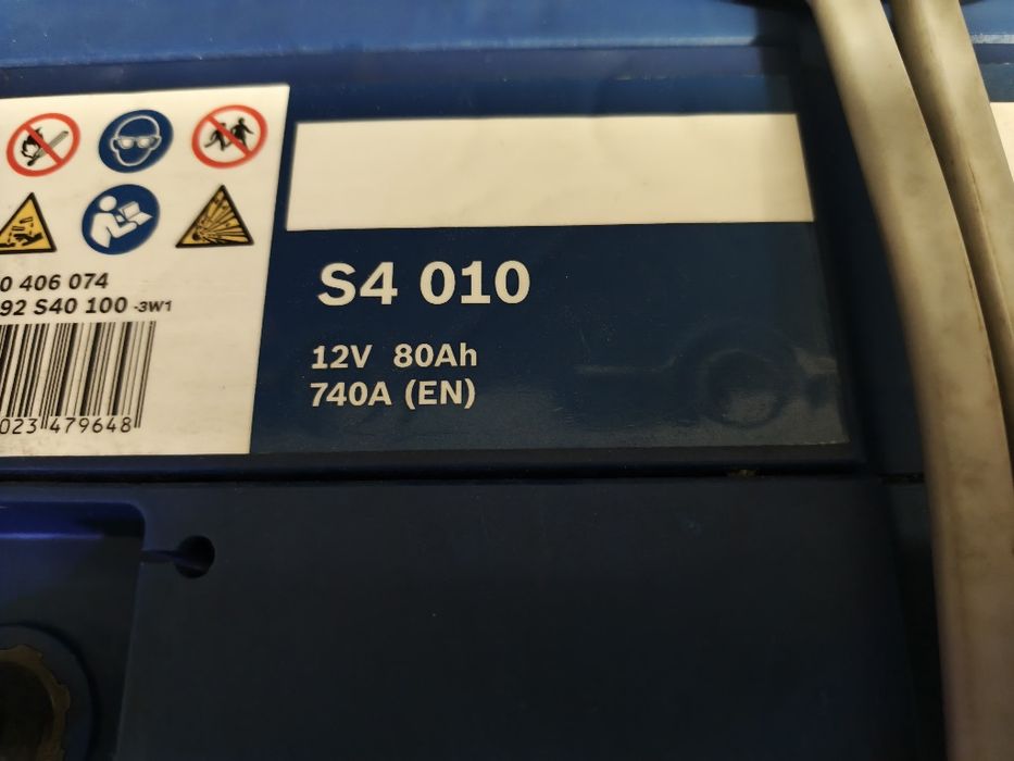 Akumulator BOSCH S4 010/ 12V 80Ah. 740A(EN)