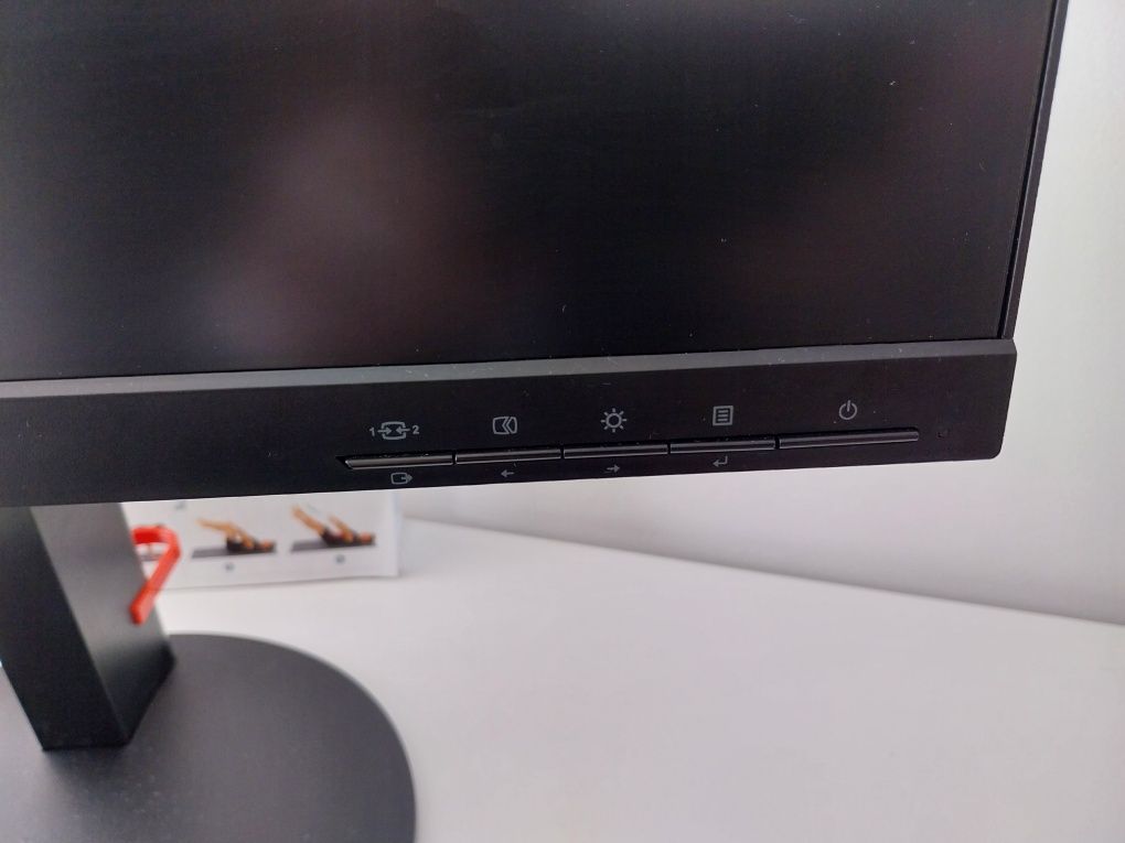 ThinkVision T22i-10 Monitor IPS FHD de 21,5"