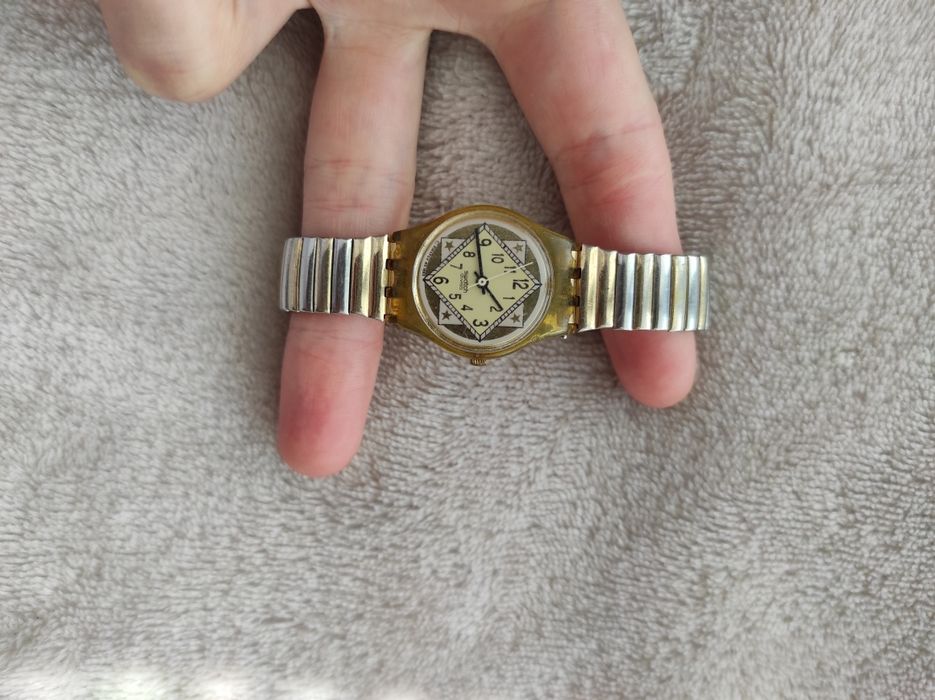 Годинник Swatch made in USA  AG 1993 стан відмінний