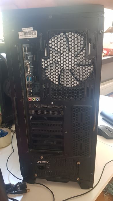 Komputer stacjonarny ryzen 1600x, rx480 8 gb, aio, 16 ram