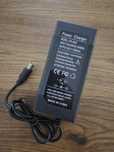 Carregador de Bateria (Power Charger).