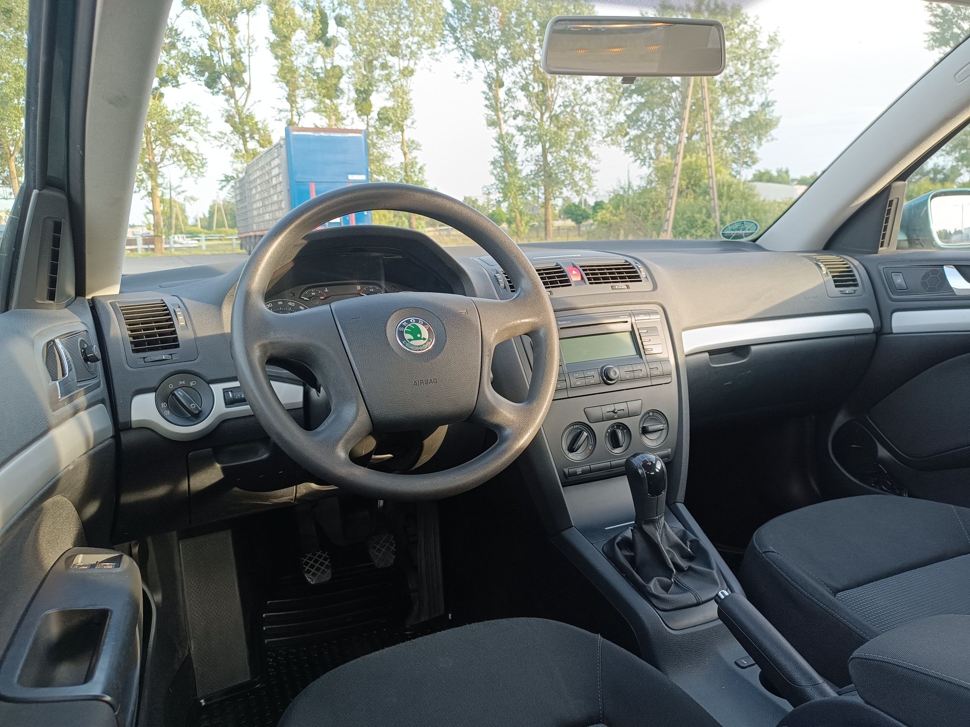 Skoda Octavia II 1.6 MPI