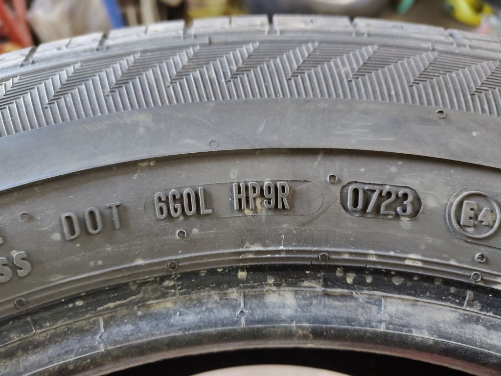 215/65R16C 109/107 R Gislaved Com Speed      L530/3G