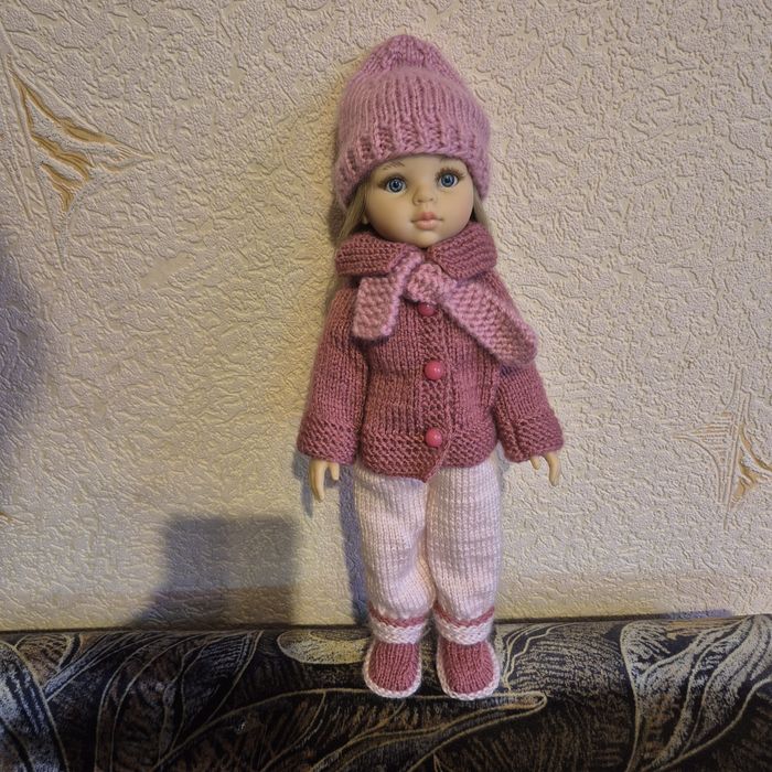 Комплект одежды на куклу Паола 32 см.