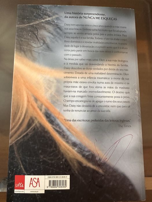 Procuro-te Lesley Pearse