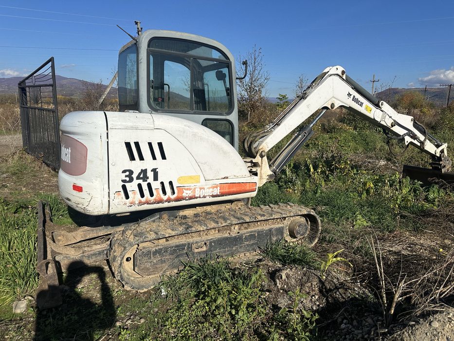 Продам Міні-Екскаватор 5тон Bobcat 341