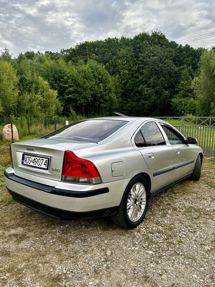 Volvo s60 w bardzo ladnym stanie