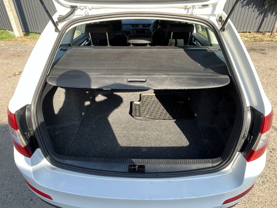 Розборка запчастини шрот Skoda a7 SKODA A7 шкода а7 Октавія