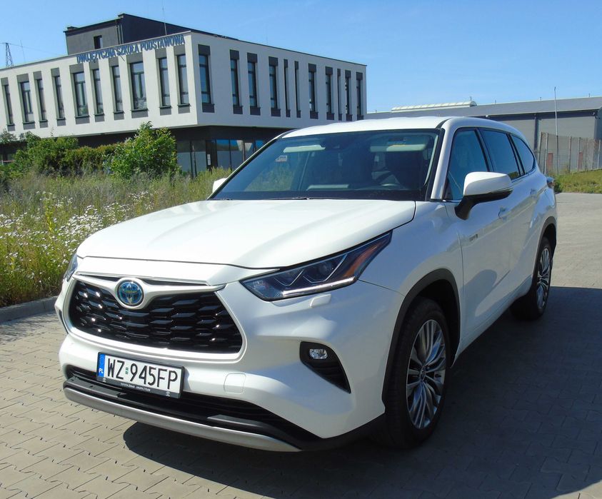 Toyota Highlander Hybryda  2,5l   Rok 2021 Sprzedam/zamienię