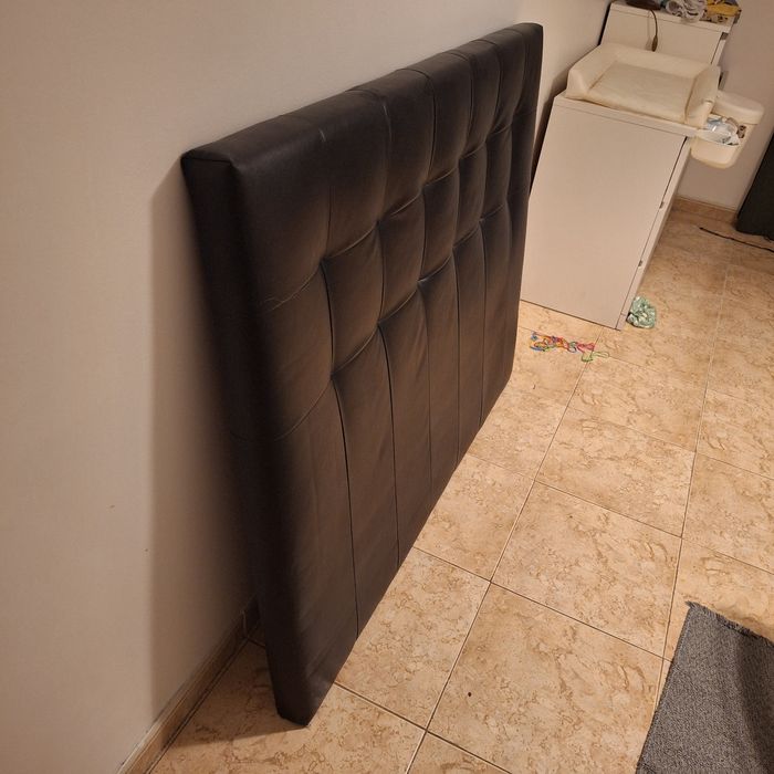 Cabeceira de cama de casal