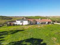 Herdade com 53 hectares em Castro Verde