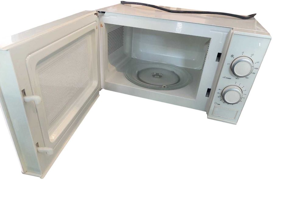 Kuchenka Mikrofalowa AMICA / Nowy Lombard / Cz-wa