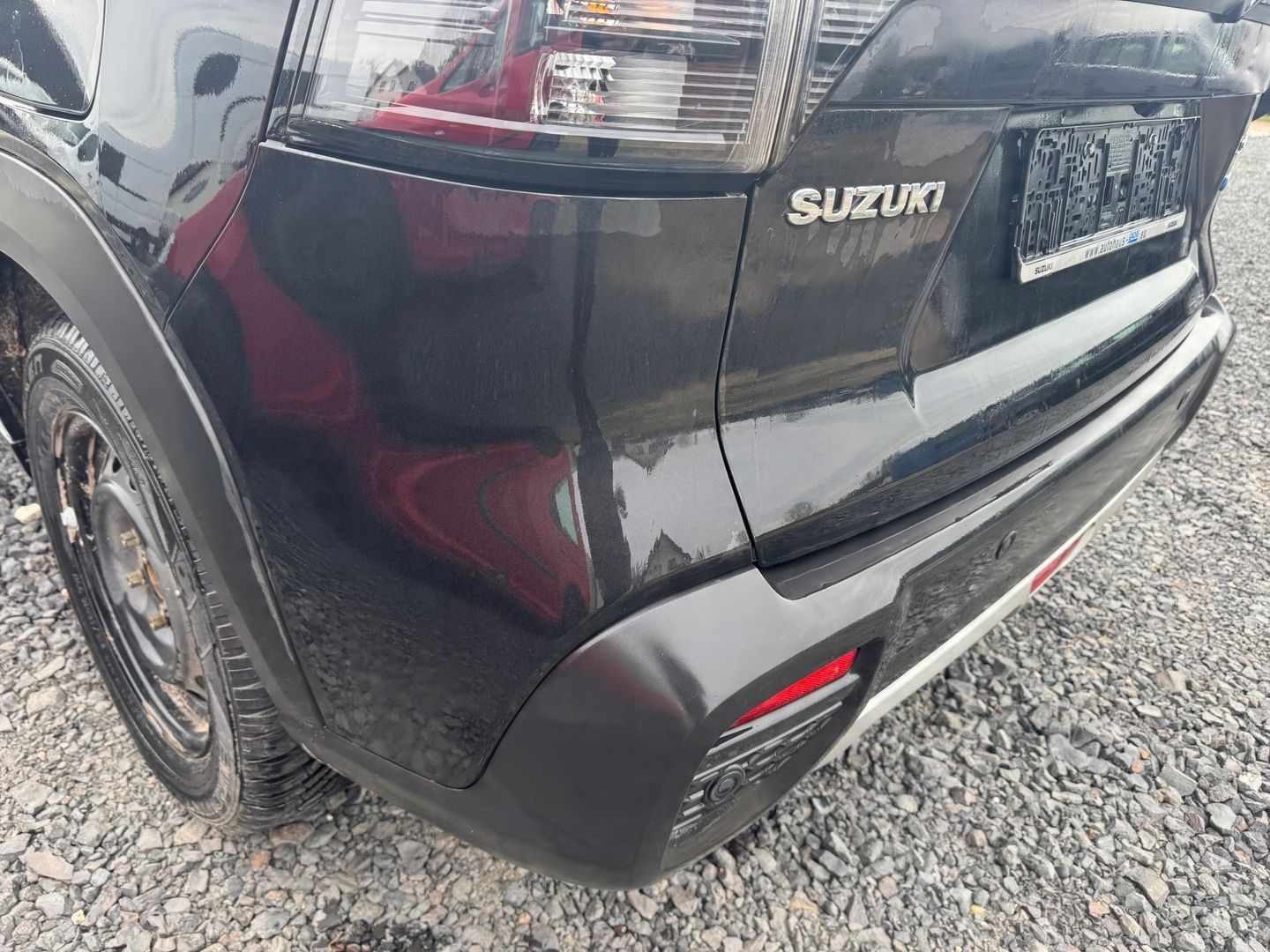 SUZUKI SX4 S-CROSS ZDERZAK TYŁ ZCE