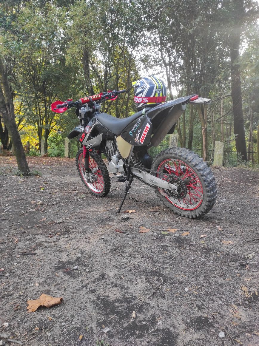 Ajp 200 impecavel