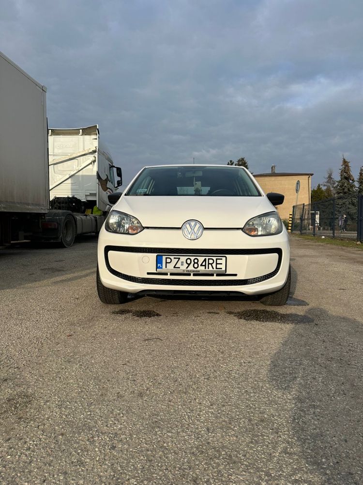 VW UP! 2011 rok benzuna