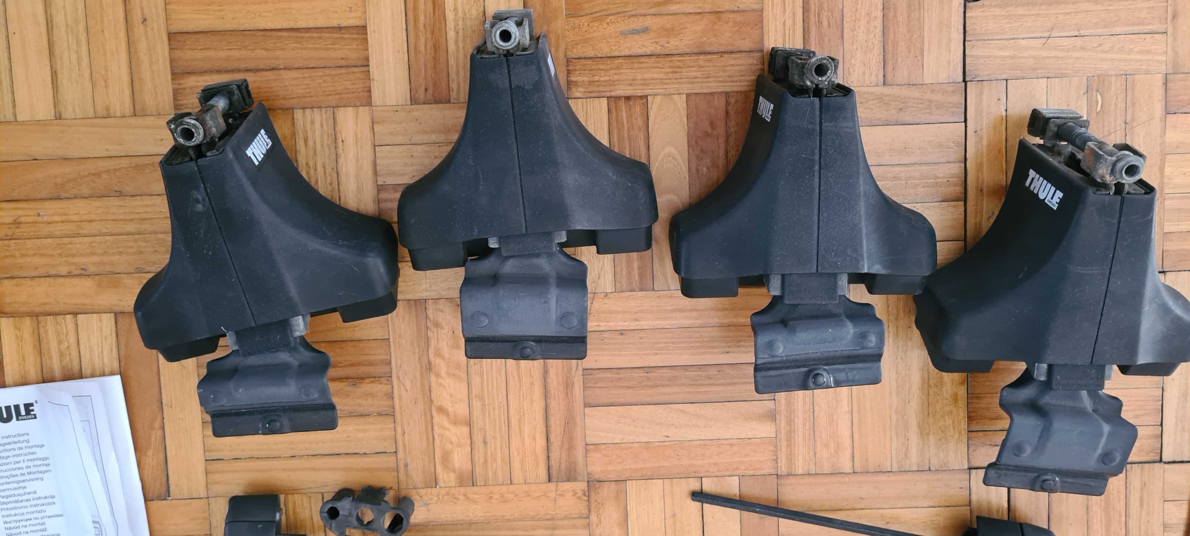 Apoio para barras de tejadilho (Footpack Thule 750 + Kit p/ Qashqai)