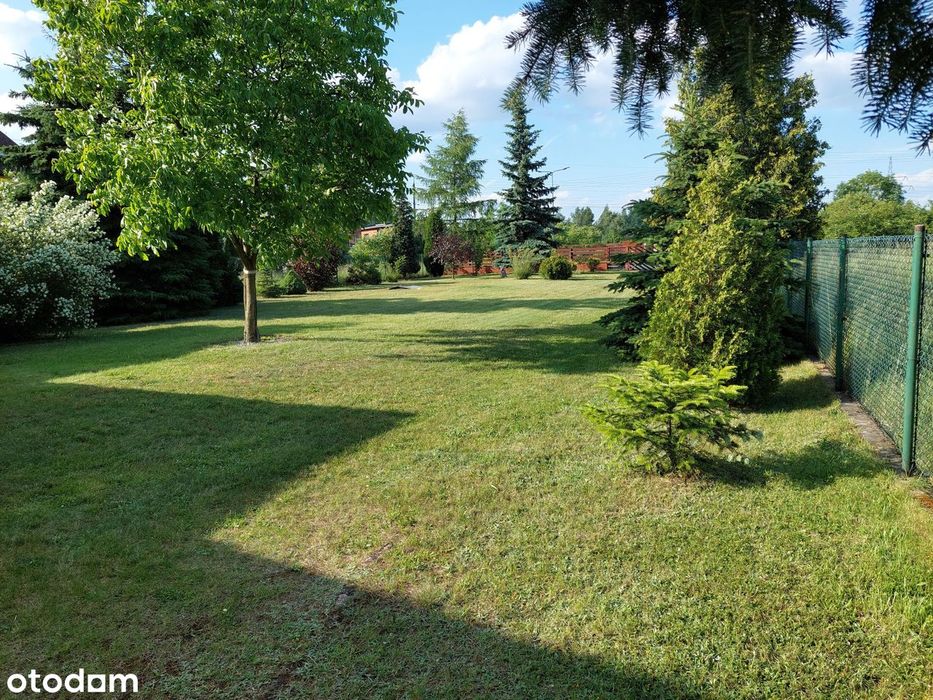 Działka budowlana z mediami przy Pogorii IV